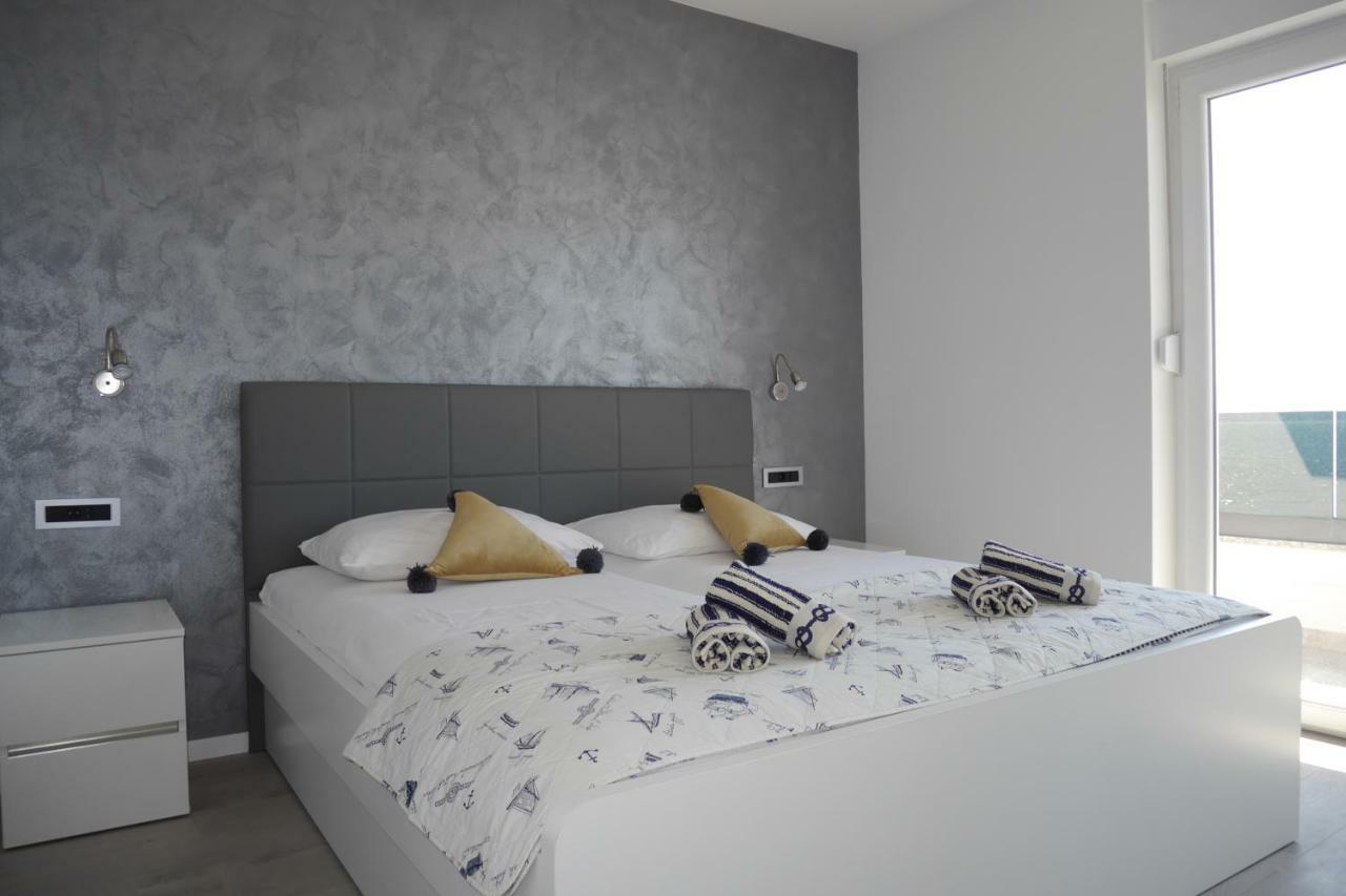 Luxury Apartments Beach Jesenice  Ngoại thất bức ảnh
